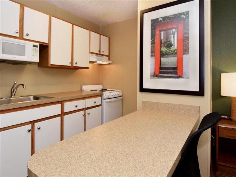 Extended Stay America Suites - Columbia - Greystone Екстериор снимка